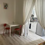 Casa Rosa * 卡斯特拉玛雷帝斯达比亚